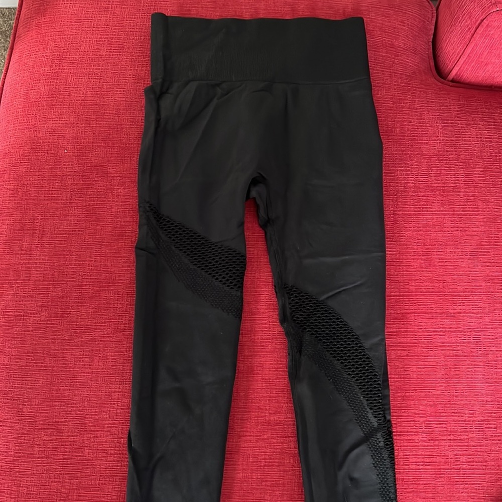 NWOT Zyia leggings - Picture 7 of 8
